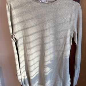 Carve Designs Heather Gray Knit Top